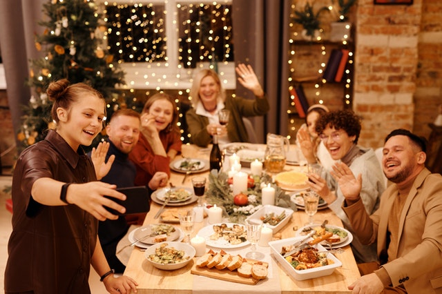 Waarom het leuk is om een kerstpakket van werk te ontvangen